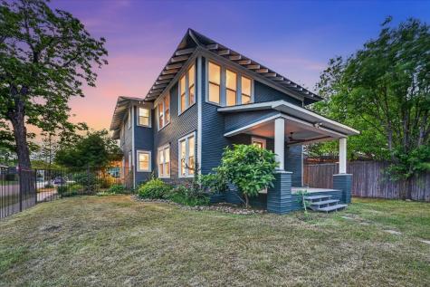 802 Haines Avenue Dallas TX 75208