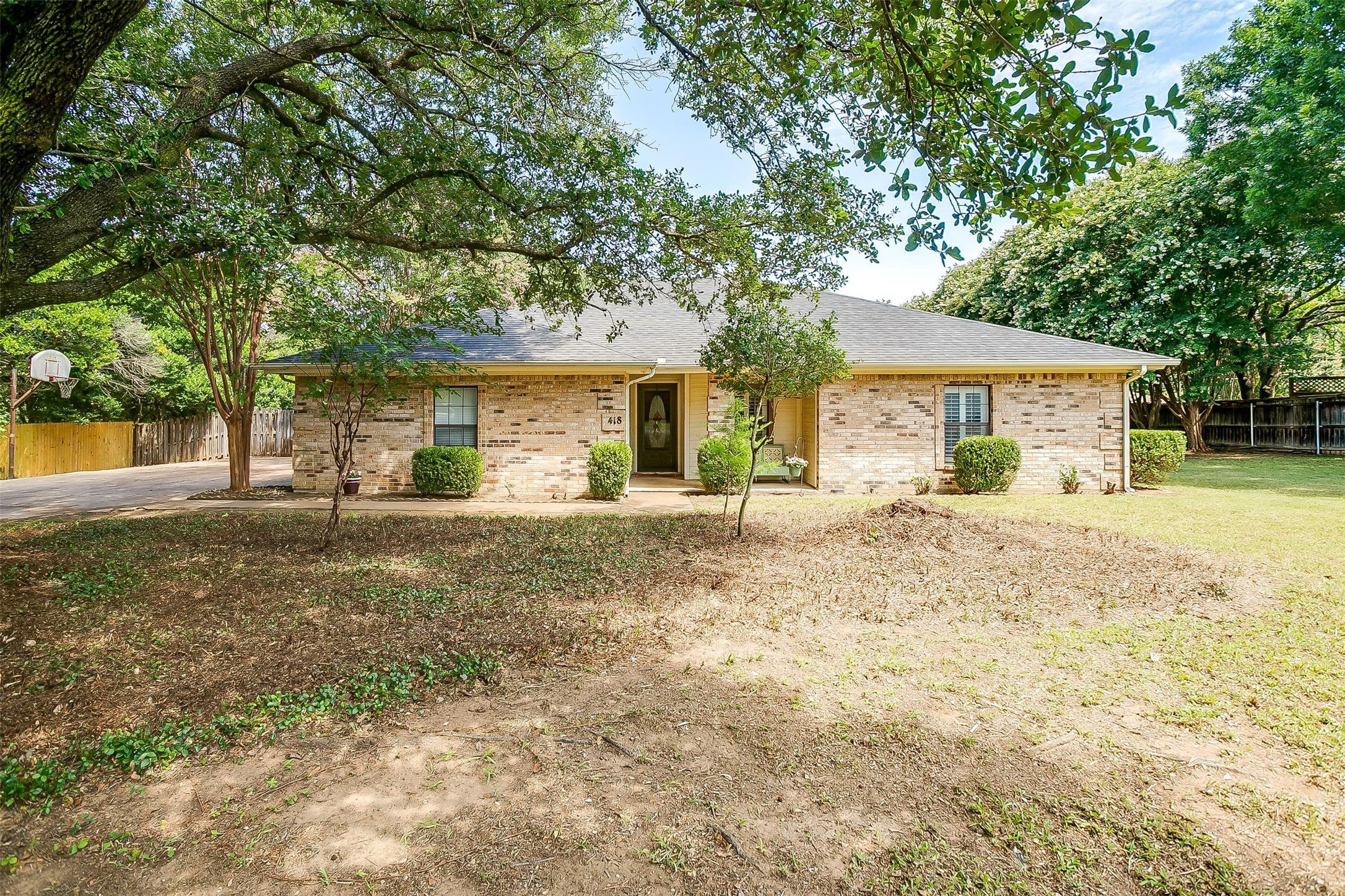 418 Country Meadow Drive Mansfield TX 76063