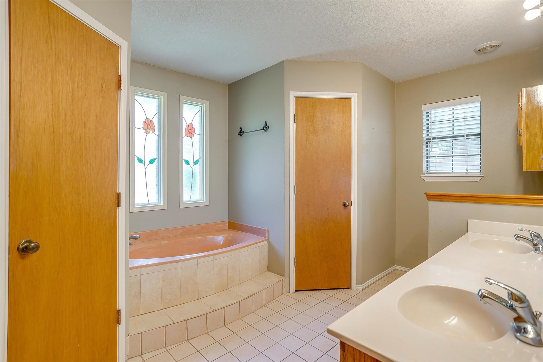 418 Country Meadow Drive Mansfield TX 76063