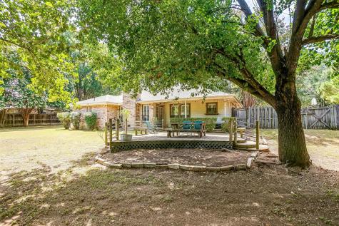 418 Country Meadow Drive Mansfield TX 76063