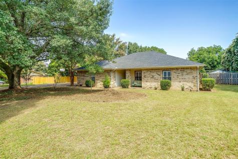 418 Country Meadow Drive Mansfield TX 76063