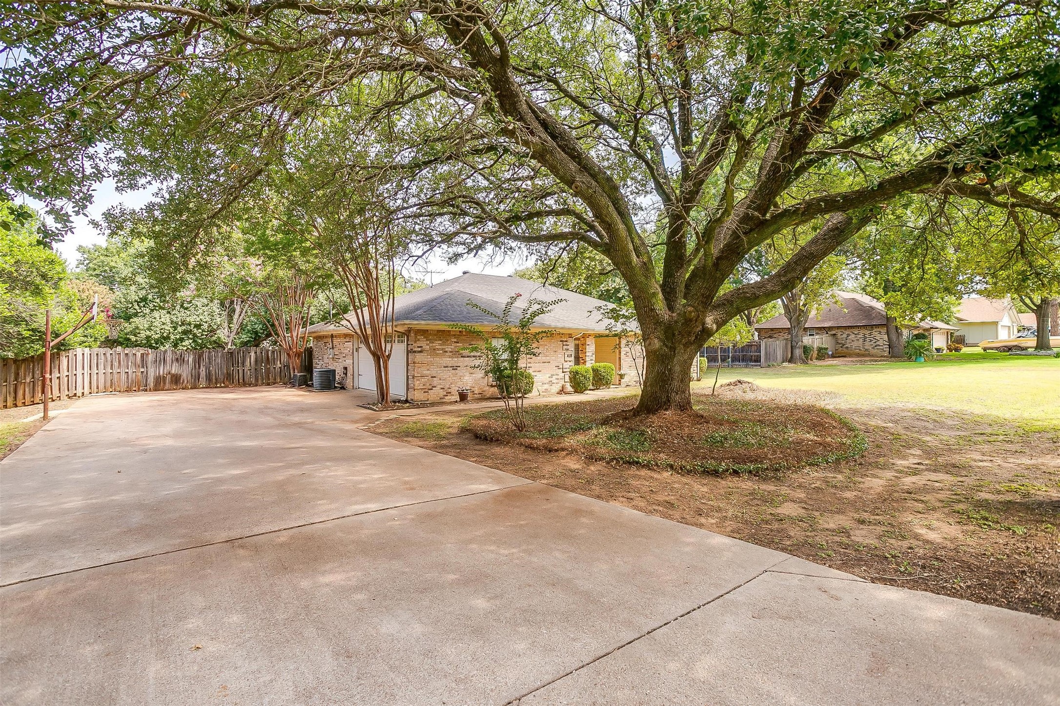 418 Country Meadow Drive Mansfield TX 76063