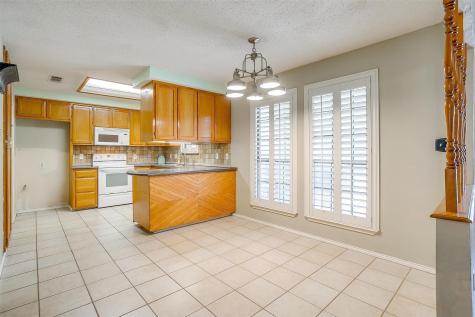 418 Country Meadow Drive Mansfield TX 76063