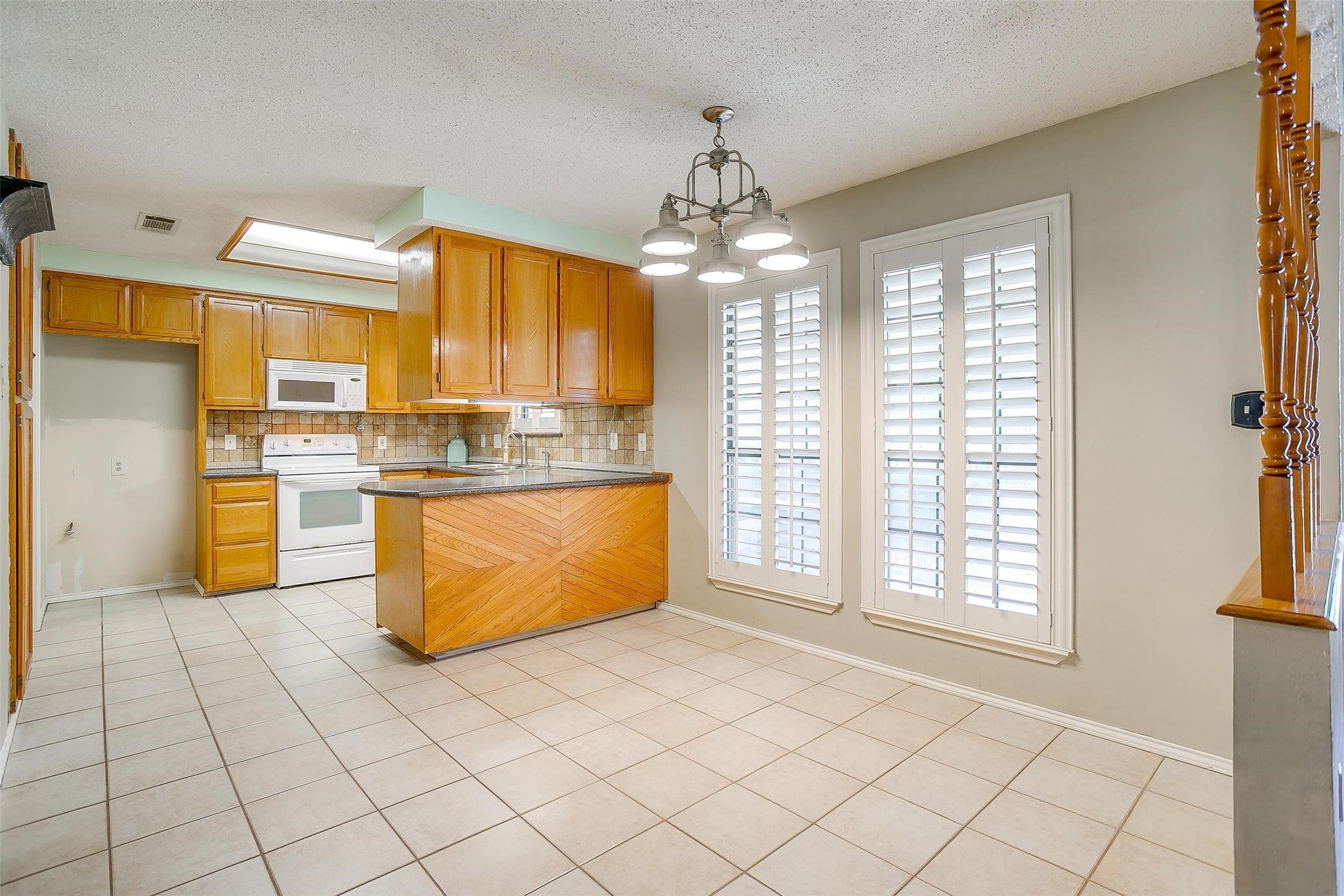 418 Country Meadow Drive Mansfield TX 76063