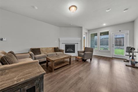 639 Congressional Avenue Red Oak TX 75154