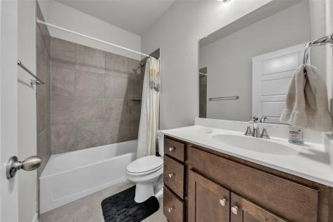 639 Congressional Avenue Red Oak TX 75154