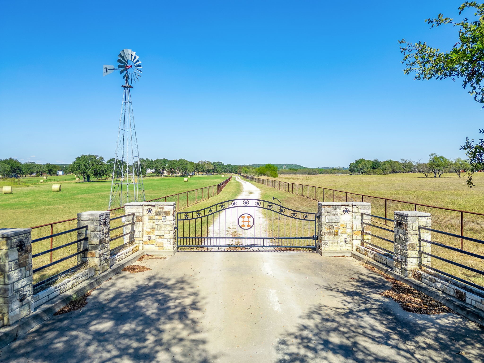 2608 Turkey Creek Road Mineral Wells TX 76067