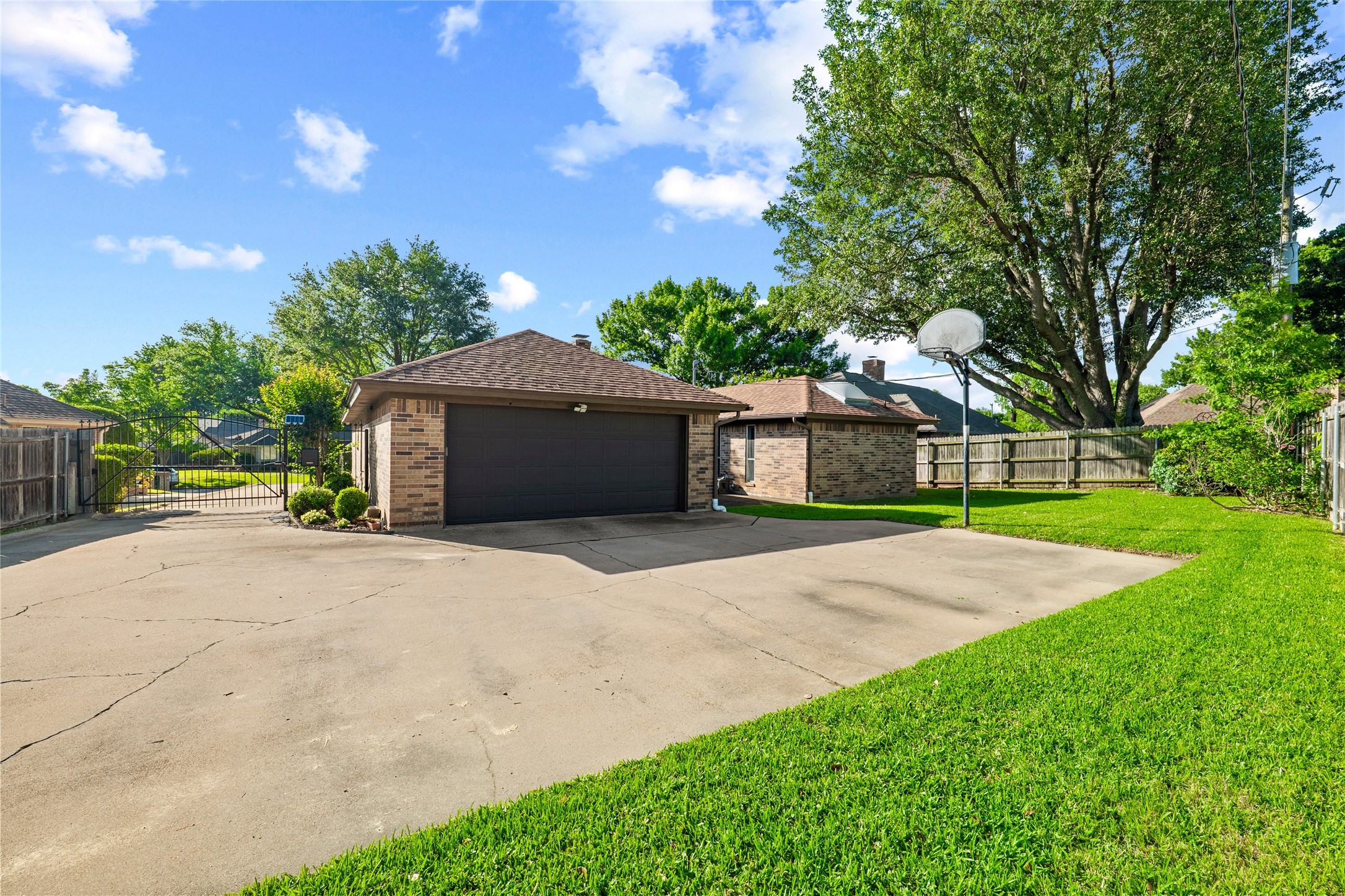 3607 Ruidoso Drive Arlington TX 76017