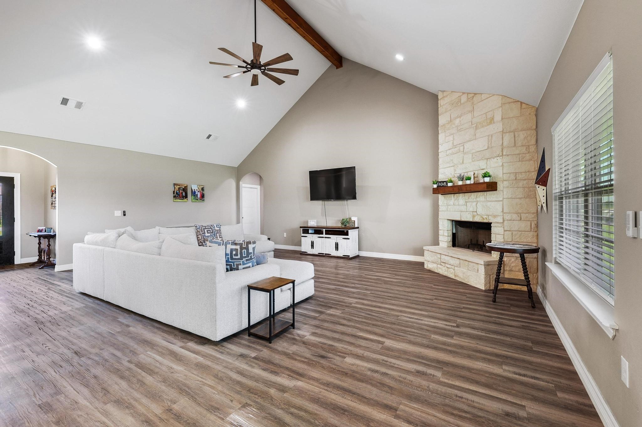 701 Georgia Boulevard Collinsville TX 76233