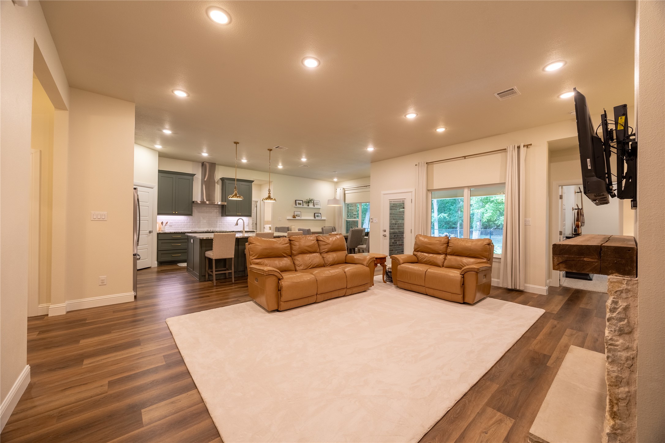 354 Glade Valley Azle TX 76020