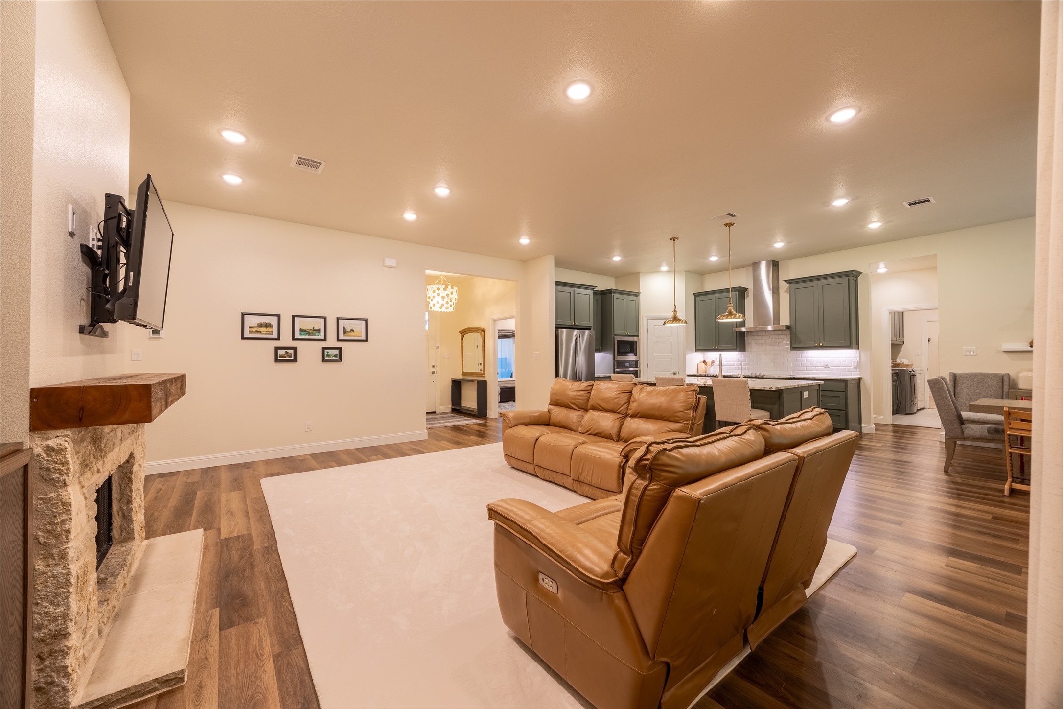 354 Glade Valley Azle TX 76020