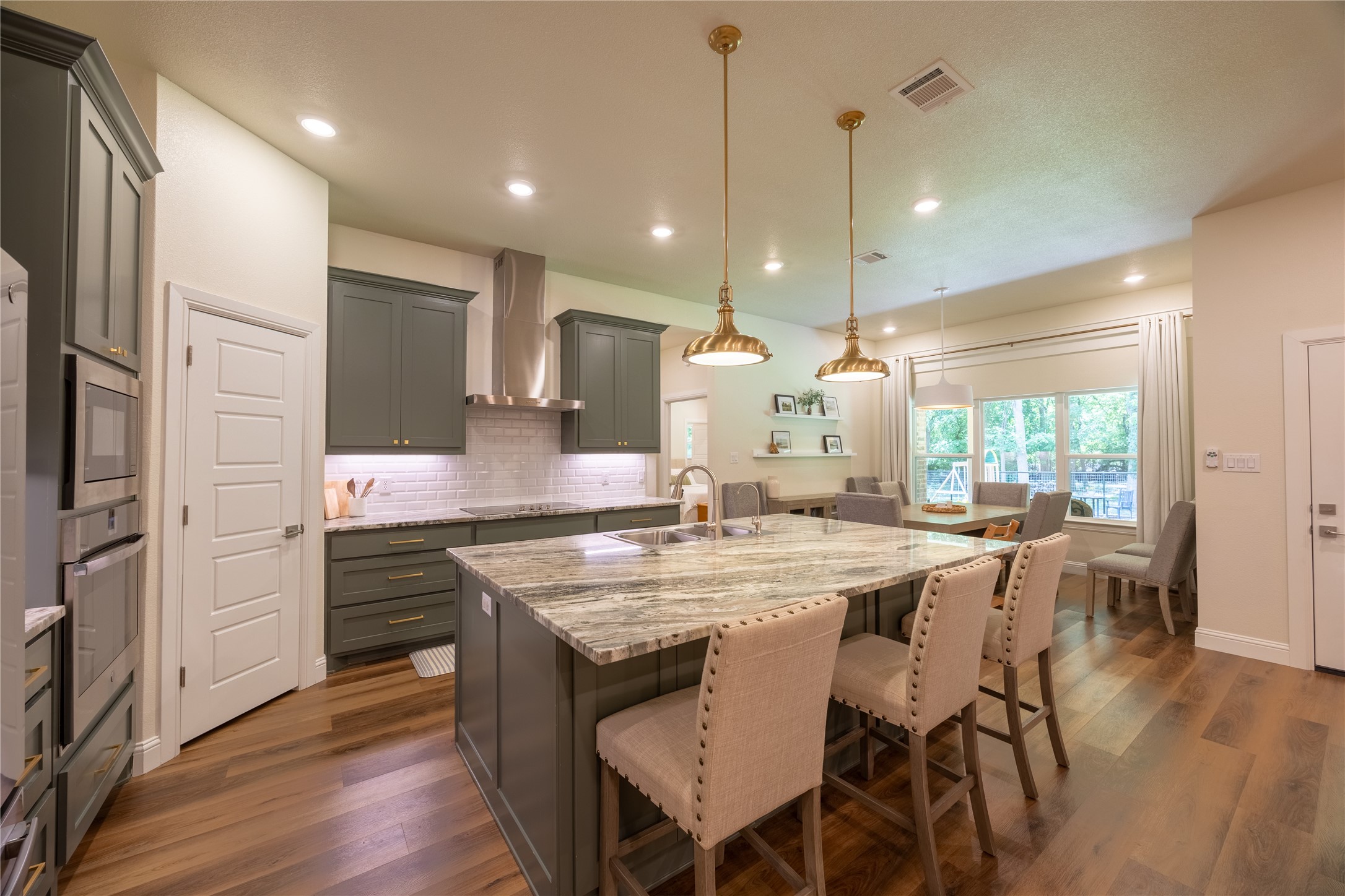 354 Glade Valley Azle TX 76020