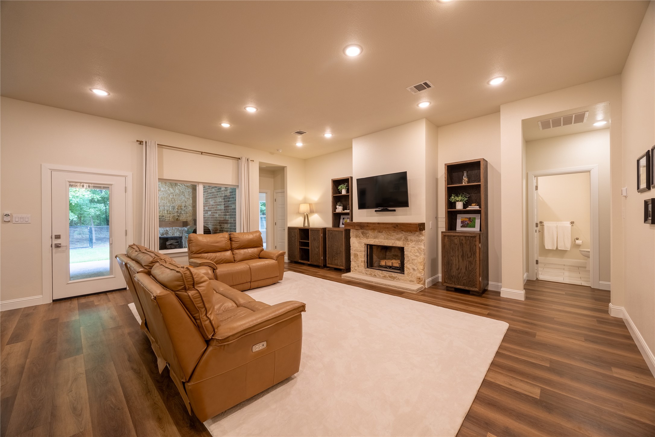 354 Glade Valley Azle TX 76020