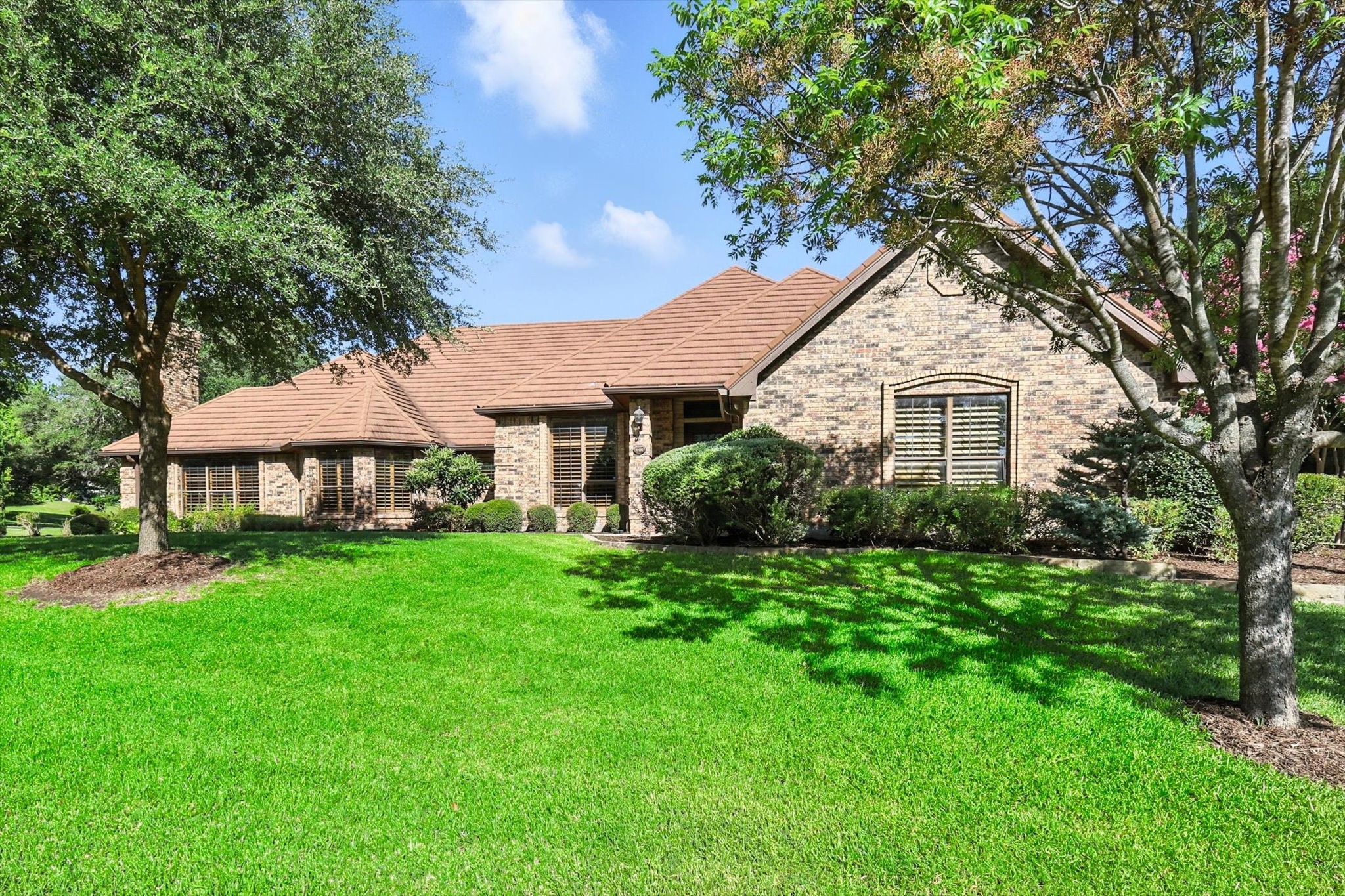 2202 Lakeforest Drive Weatherford TX 76087