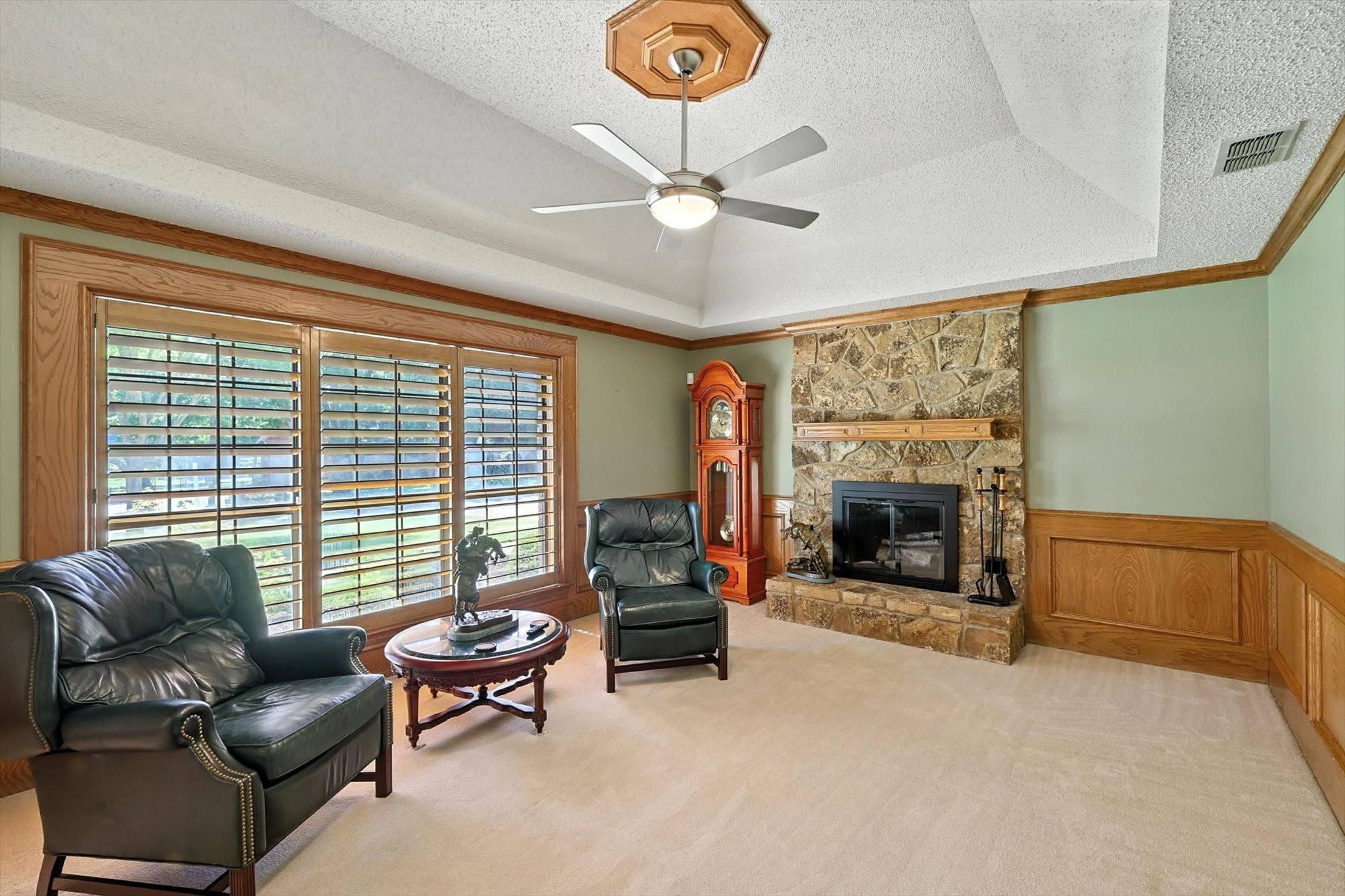 2202 Lakeforest Drive Weatherford TX 76087