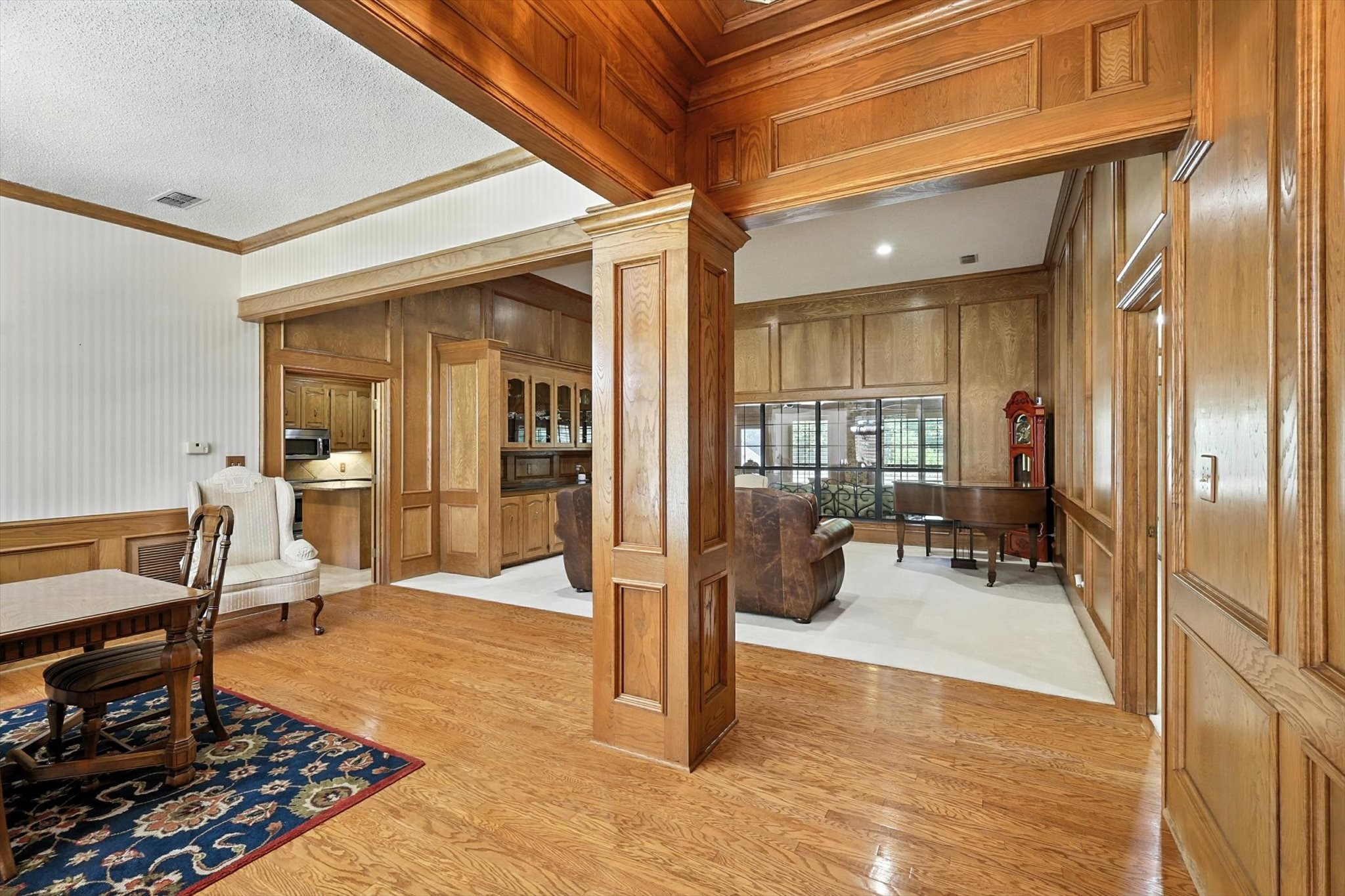 2202 Lakeforest Drive Weatherford TX 76087