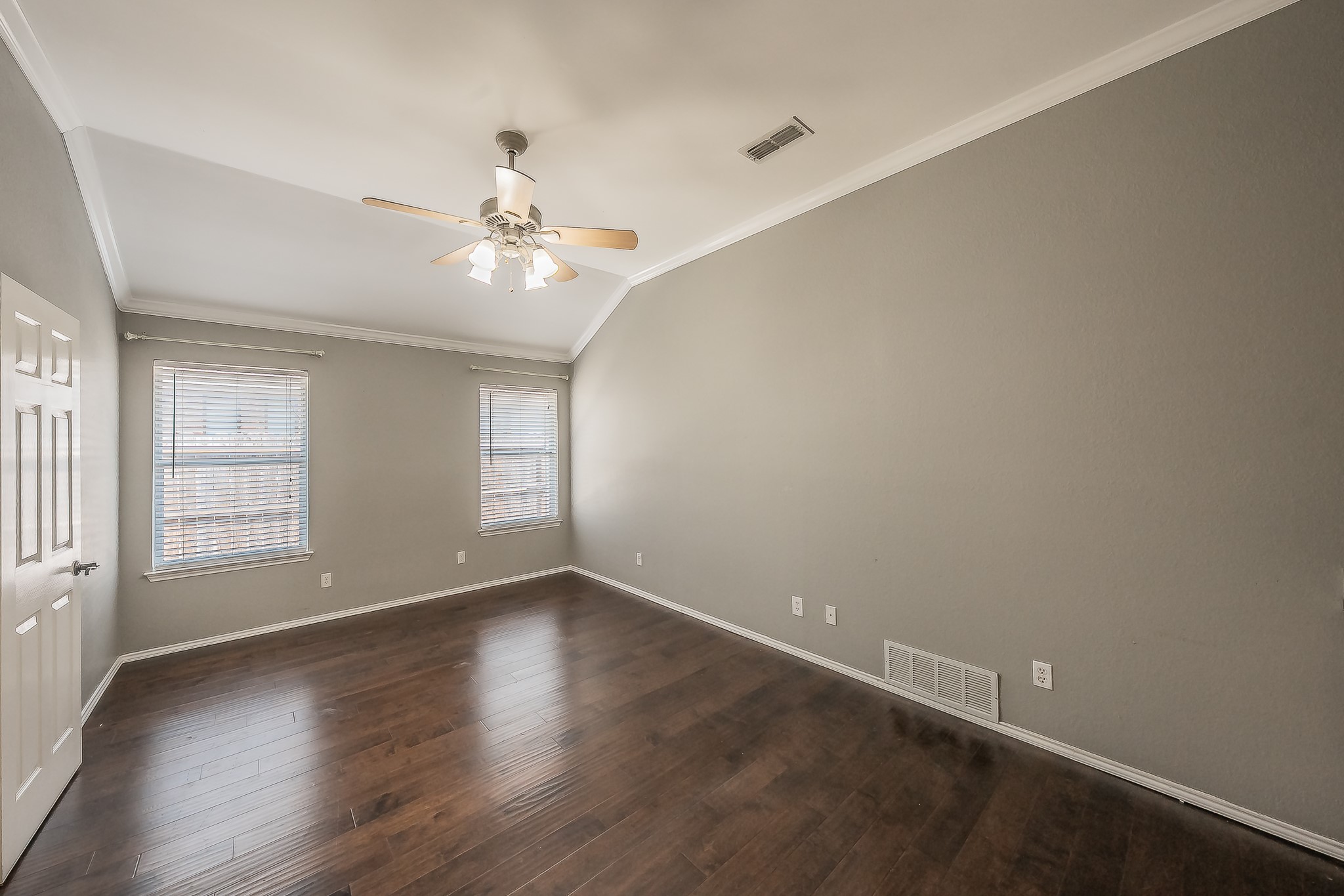 520 Kelley Court Fort Worth TX 76120