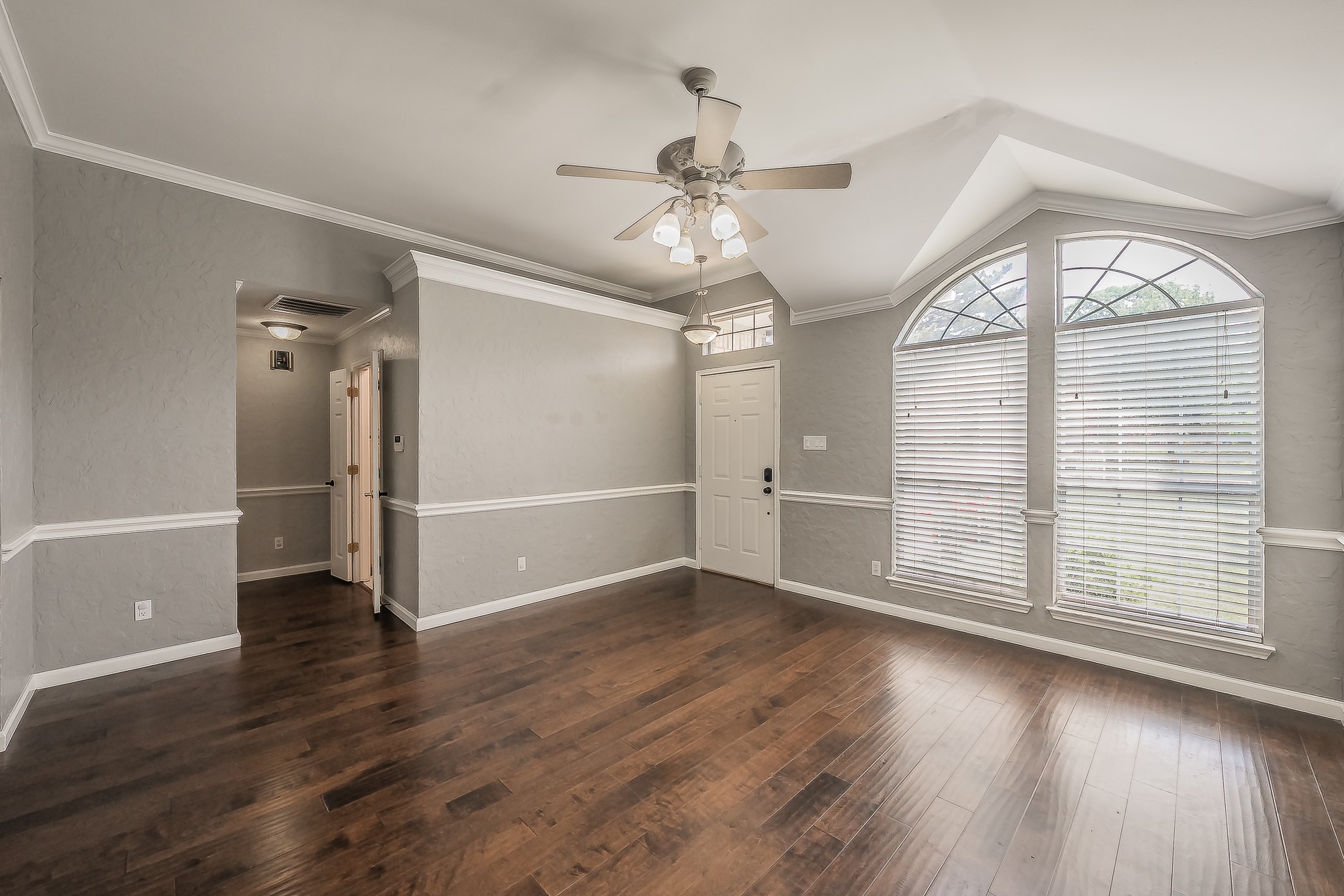 520 Kelley Court Fort Worth TX 76120