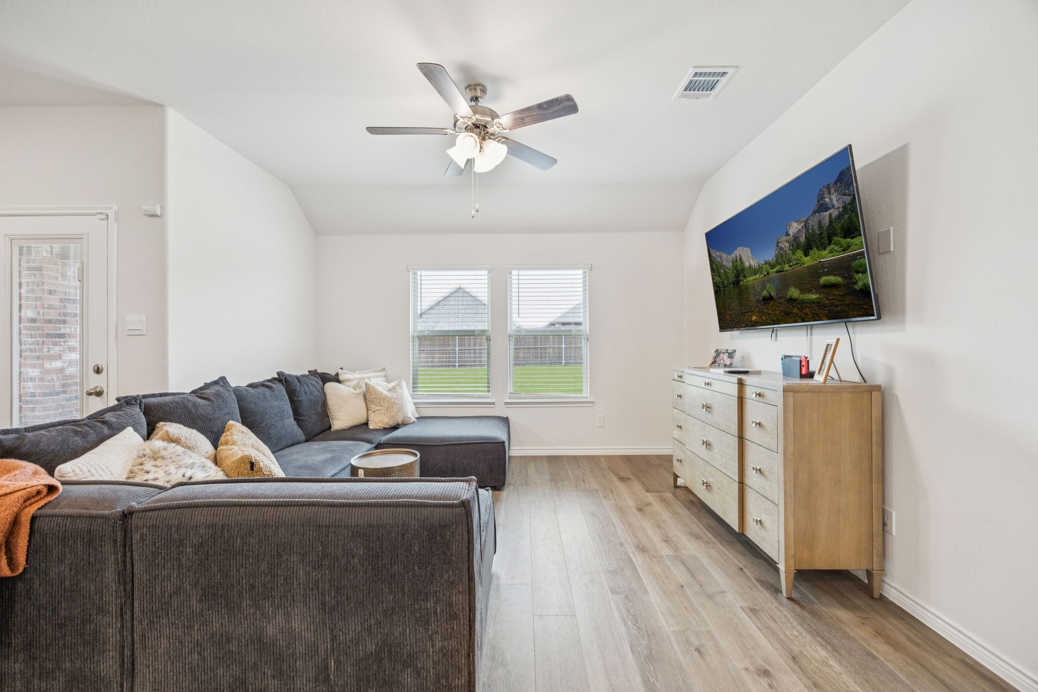 645 Blissful Bend Lavon TX 75166