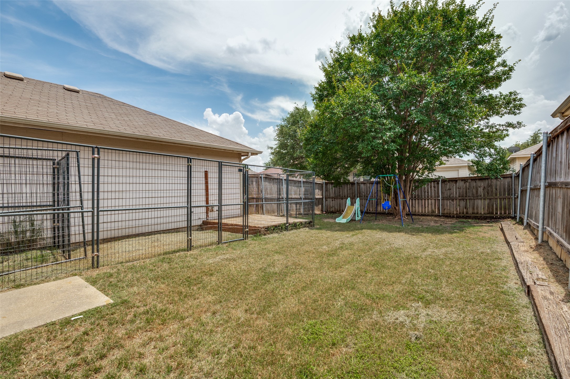 148 Triumph Road Dallas TX 75241