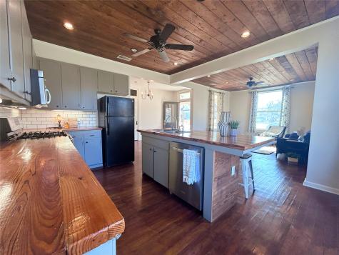 931 N 12th Street Waco TX 76707