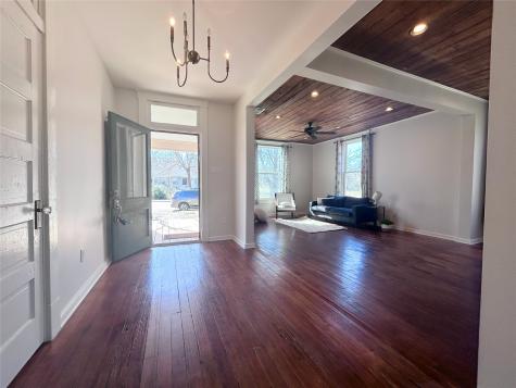 931 N 12th Street Waco TX 76707