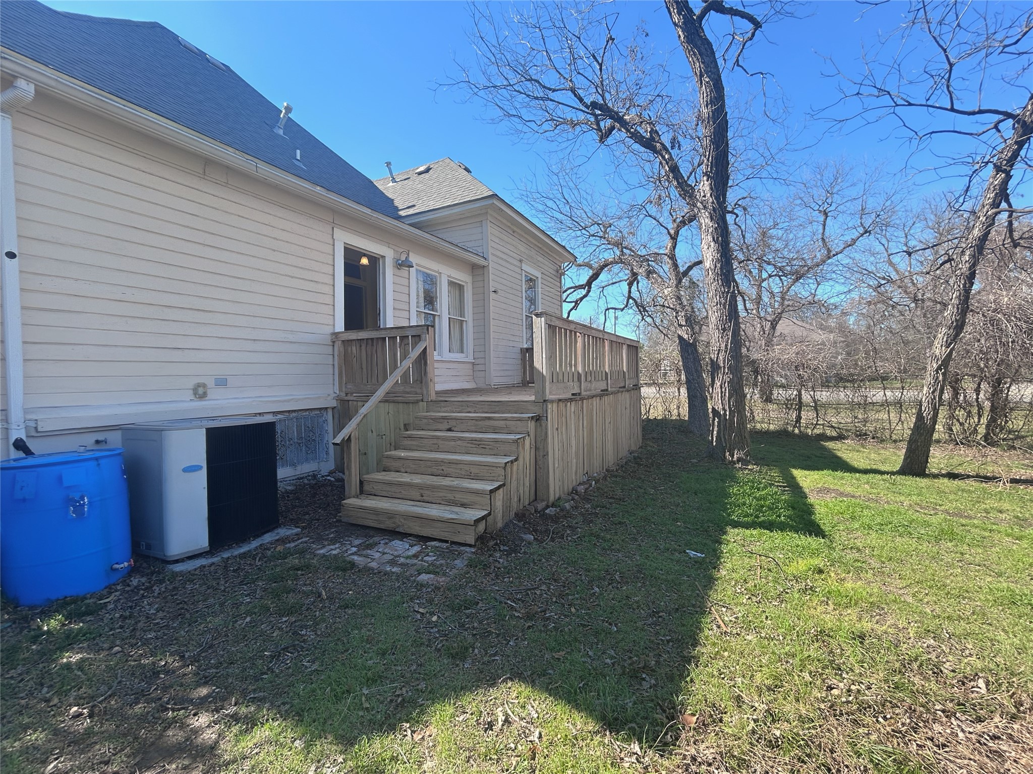 931 N 12th Street Waco TX 76707