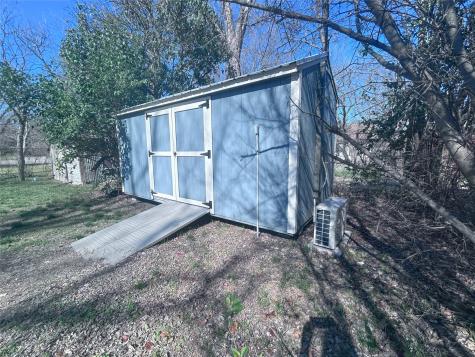 931 N 12th Street Waco TX 76707