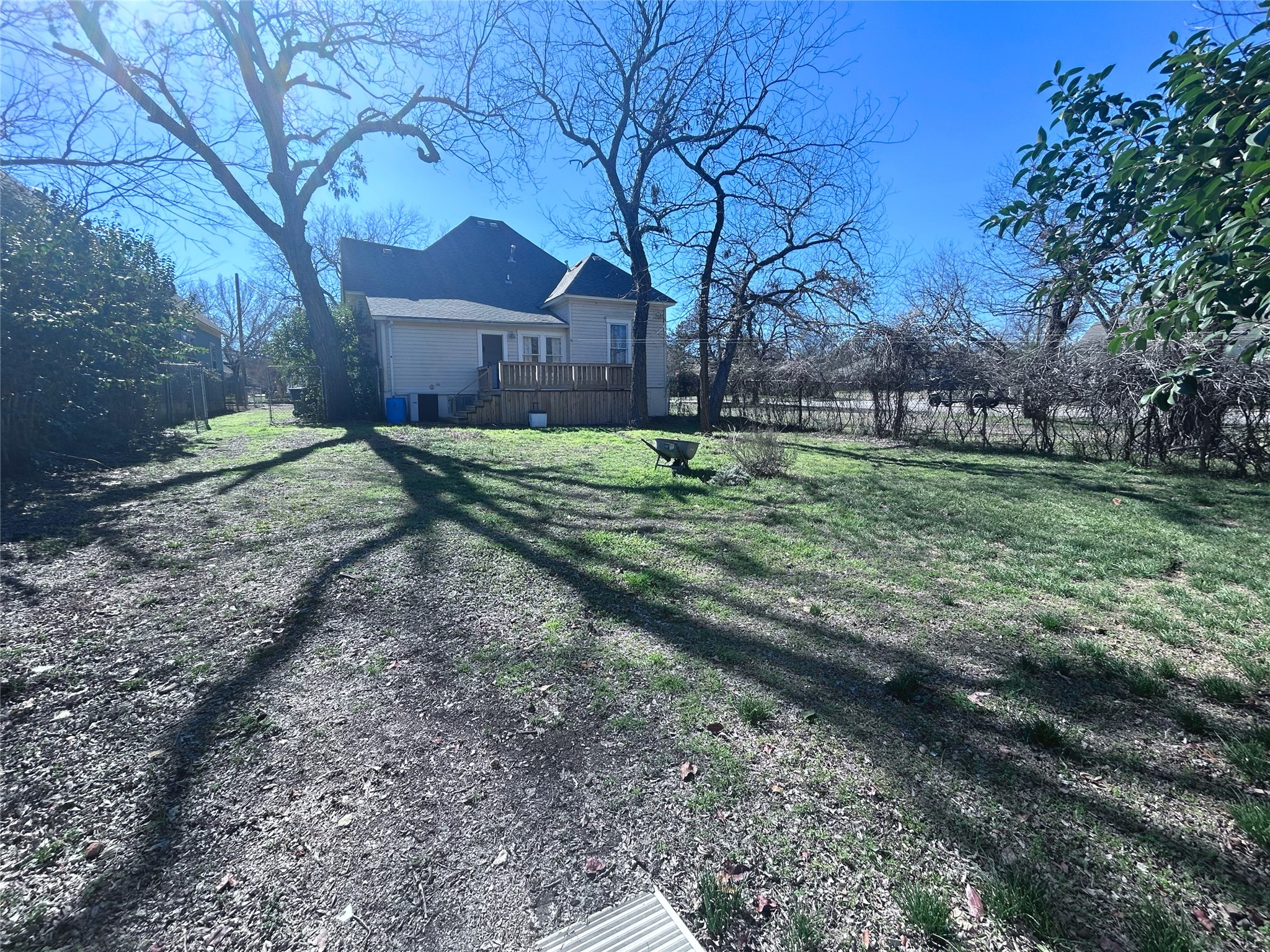 931 N 12th Street Waco TX 76707