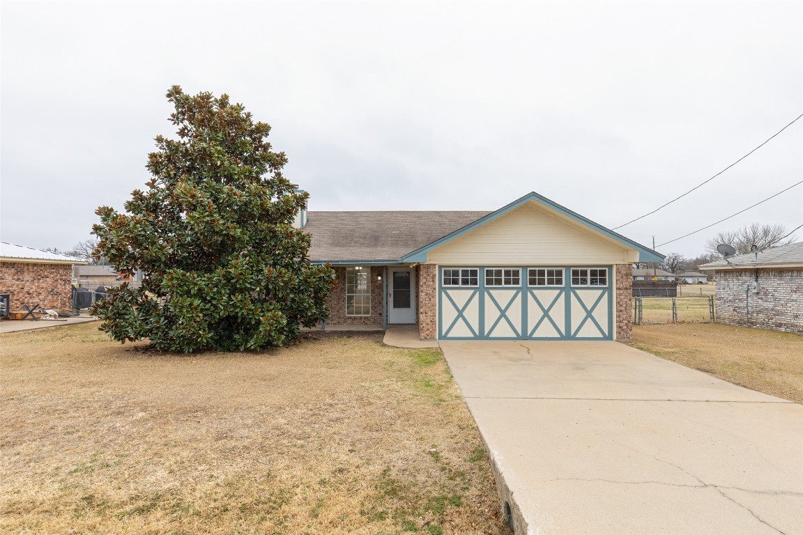 3905 Country Meadows Road Granbury TX 76049