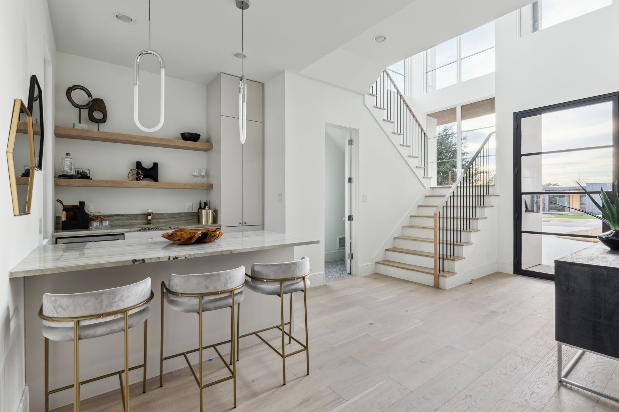 7526 Kenwell Street Dallas TX 75209