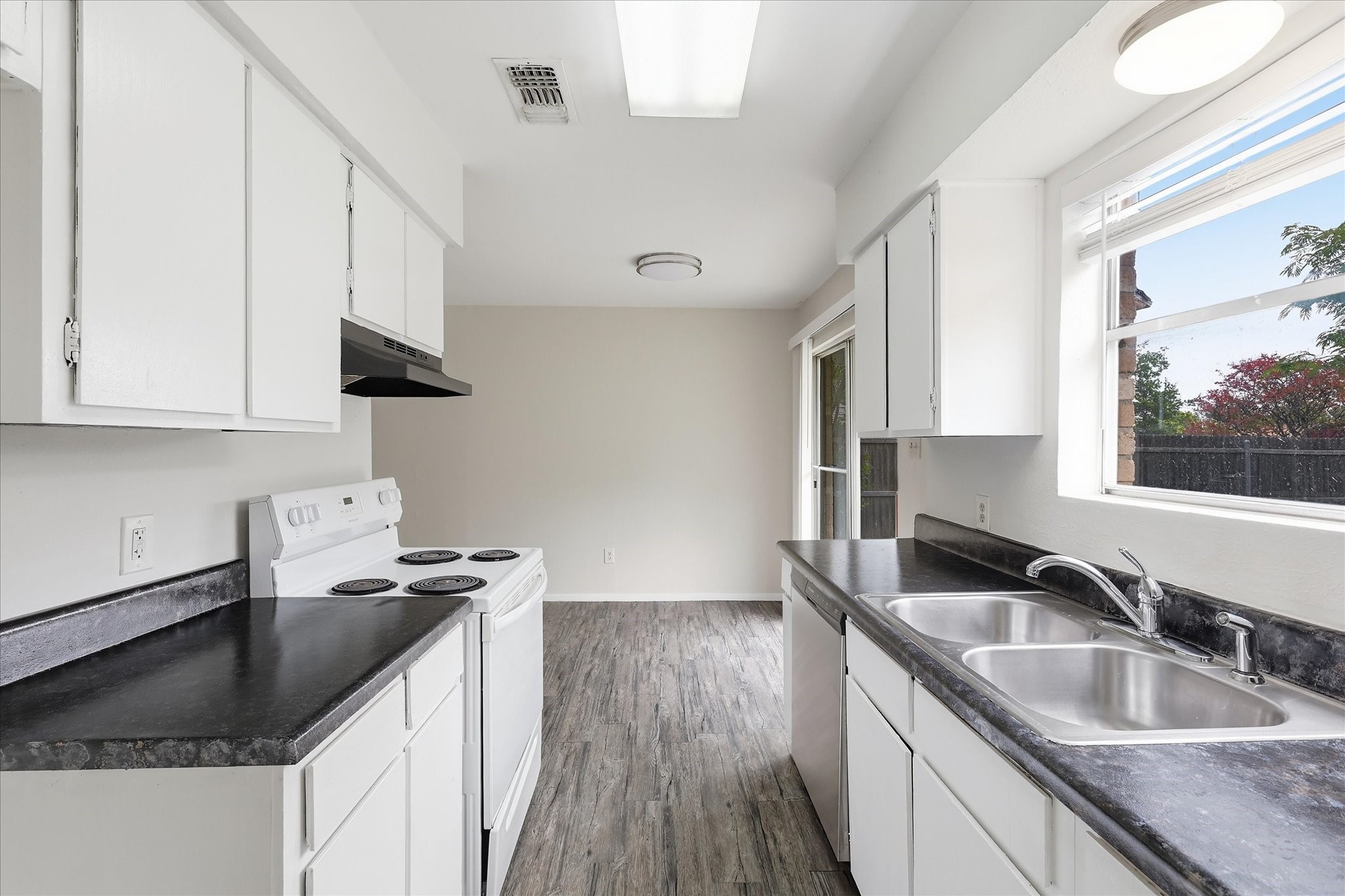 809 Panay Way Drive Fort Worth TX 76108