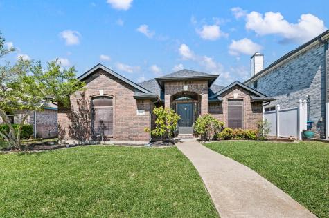 6913 Indiana Avenue Fort Worth TX 76137
