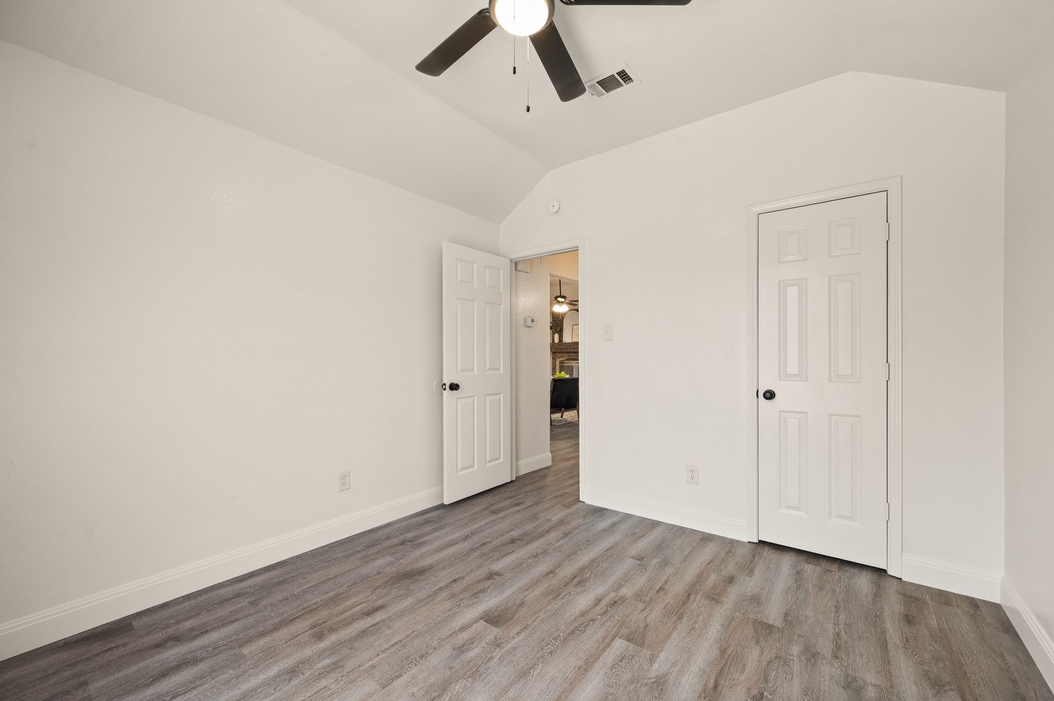 6913 Indiana Avenue Fort Worth TX 76137
