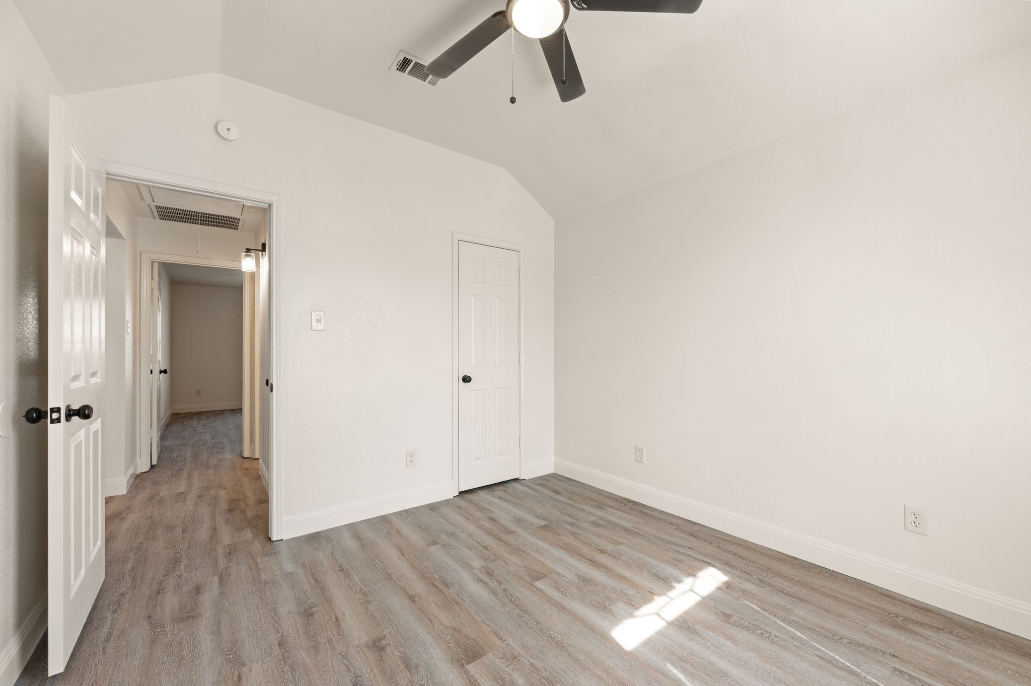 6913 Indiana Avenue Fort Worth TX 76137
