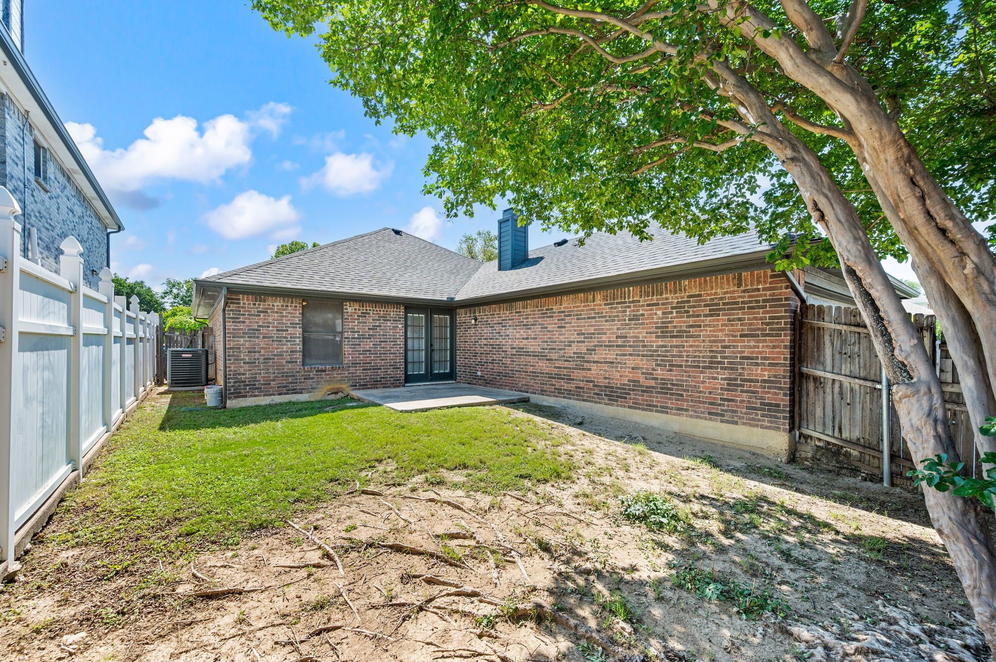 6913 Indiana Avenue Fort Worth TX 76137