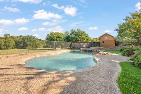 7 Fox Hollow Road Joshua TX 76058