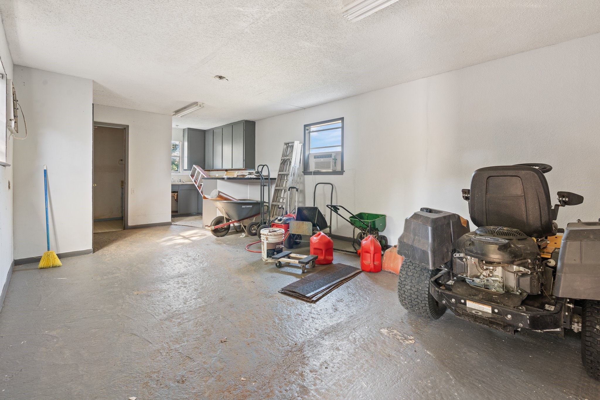 7 Fox Hollow Road Joshua TX 76058