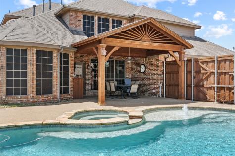 7105 New Bury Court Rowlett TX 75089