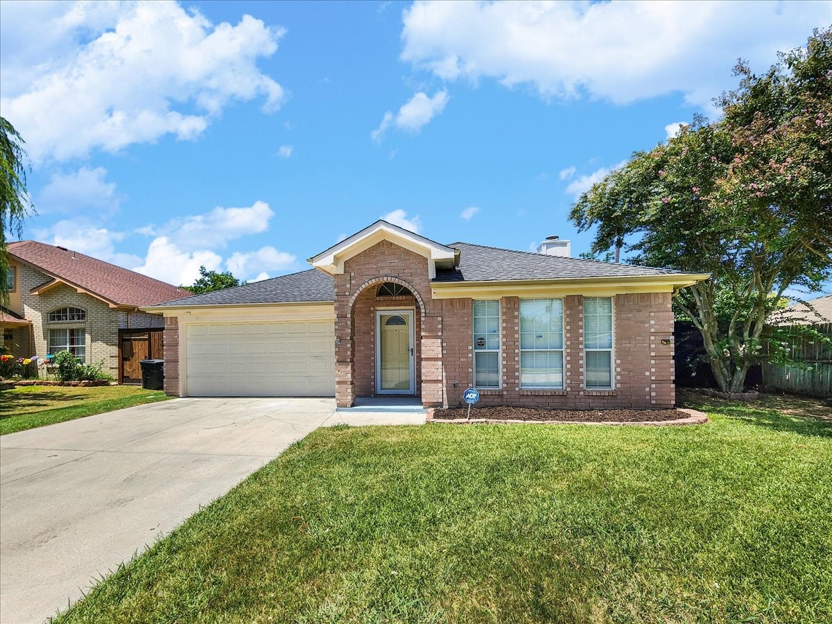 1315 Brookgrove Court Arlington TX 76018