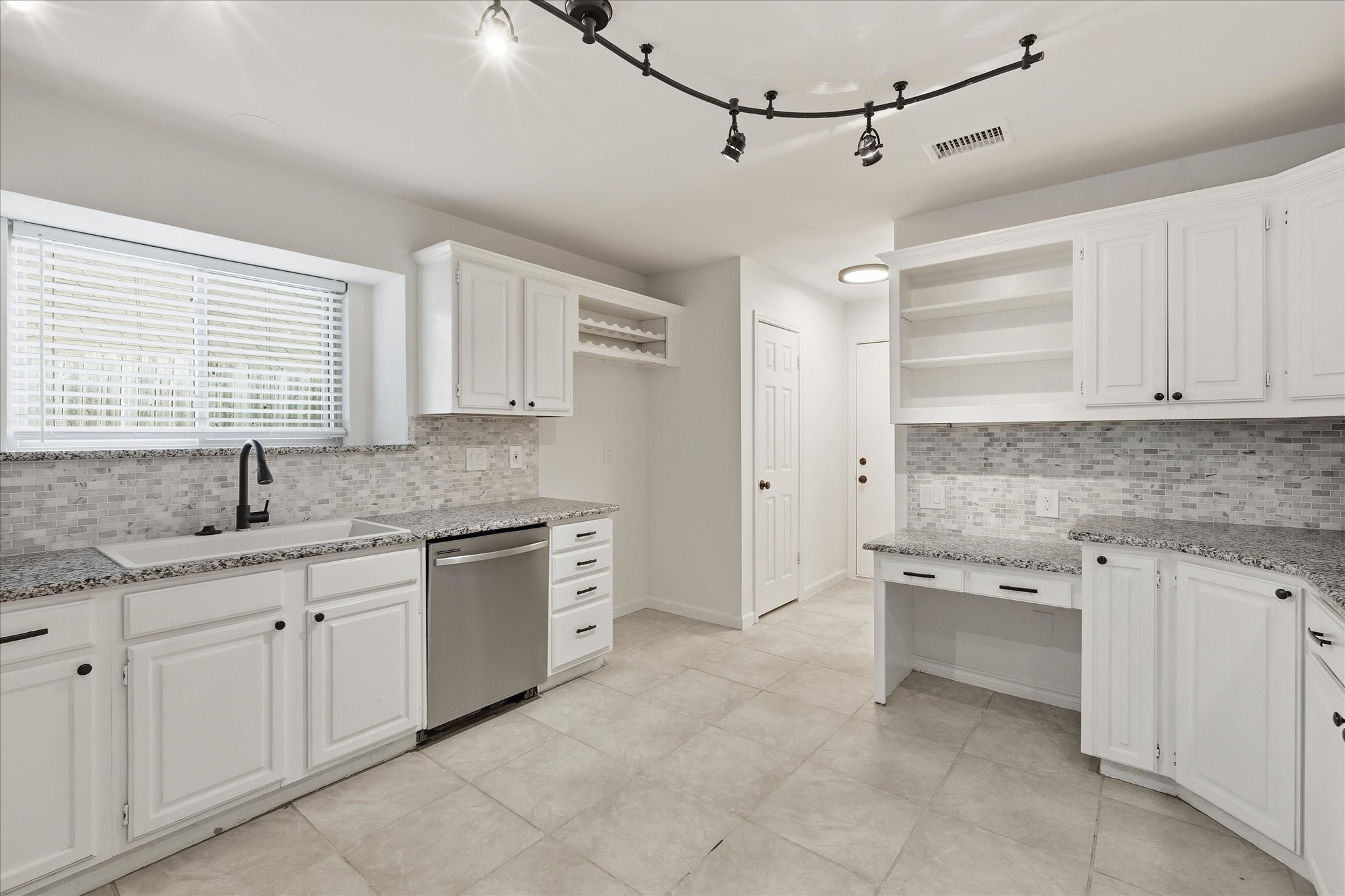 1824 Chatham Drive Flower Mound TX 75028