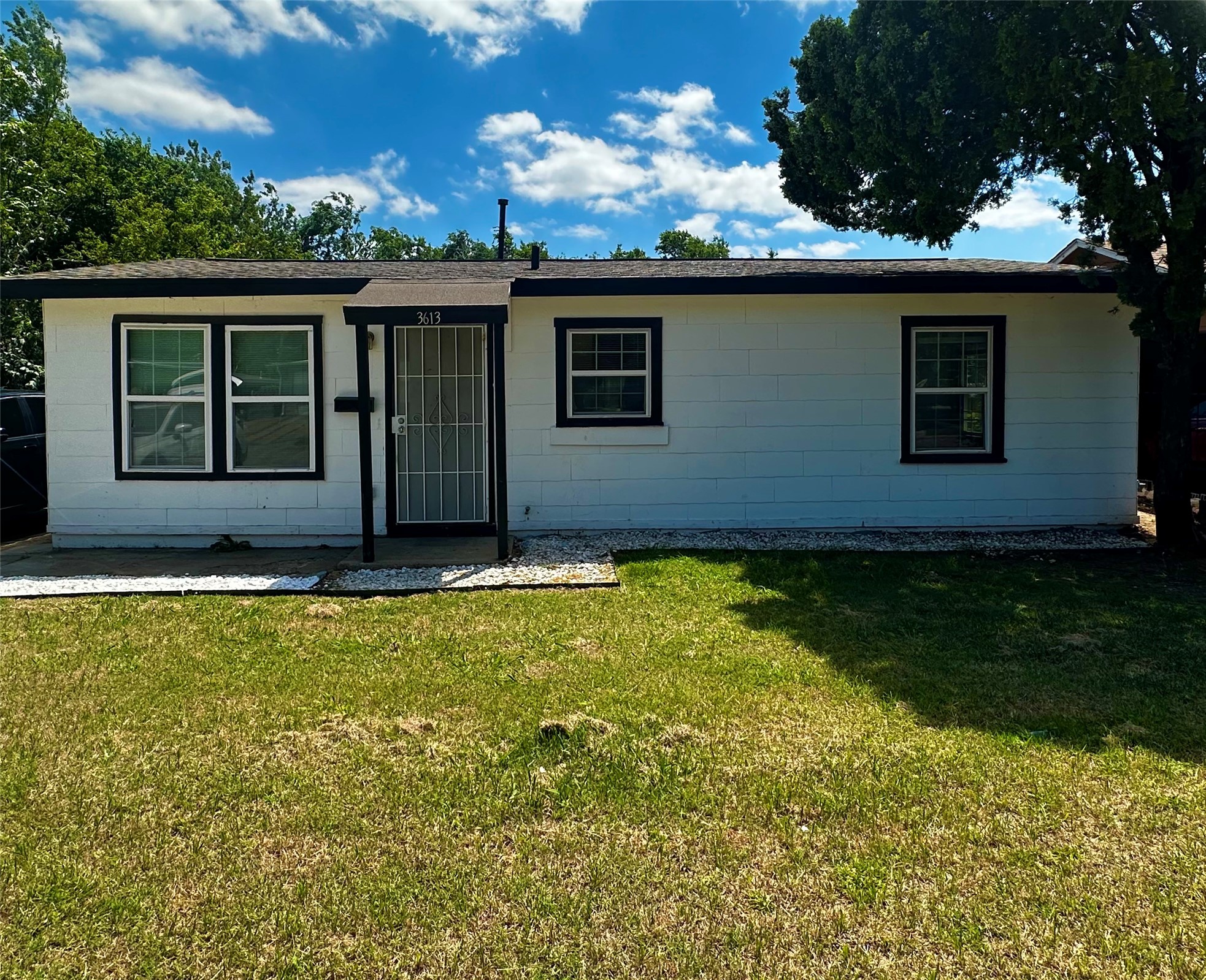 3613 Castleman Street Fort Worth TX 76119
