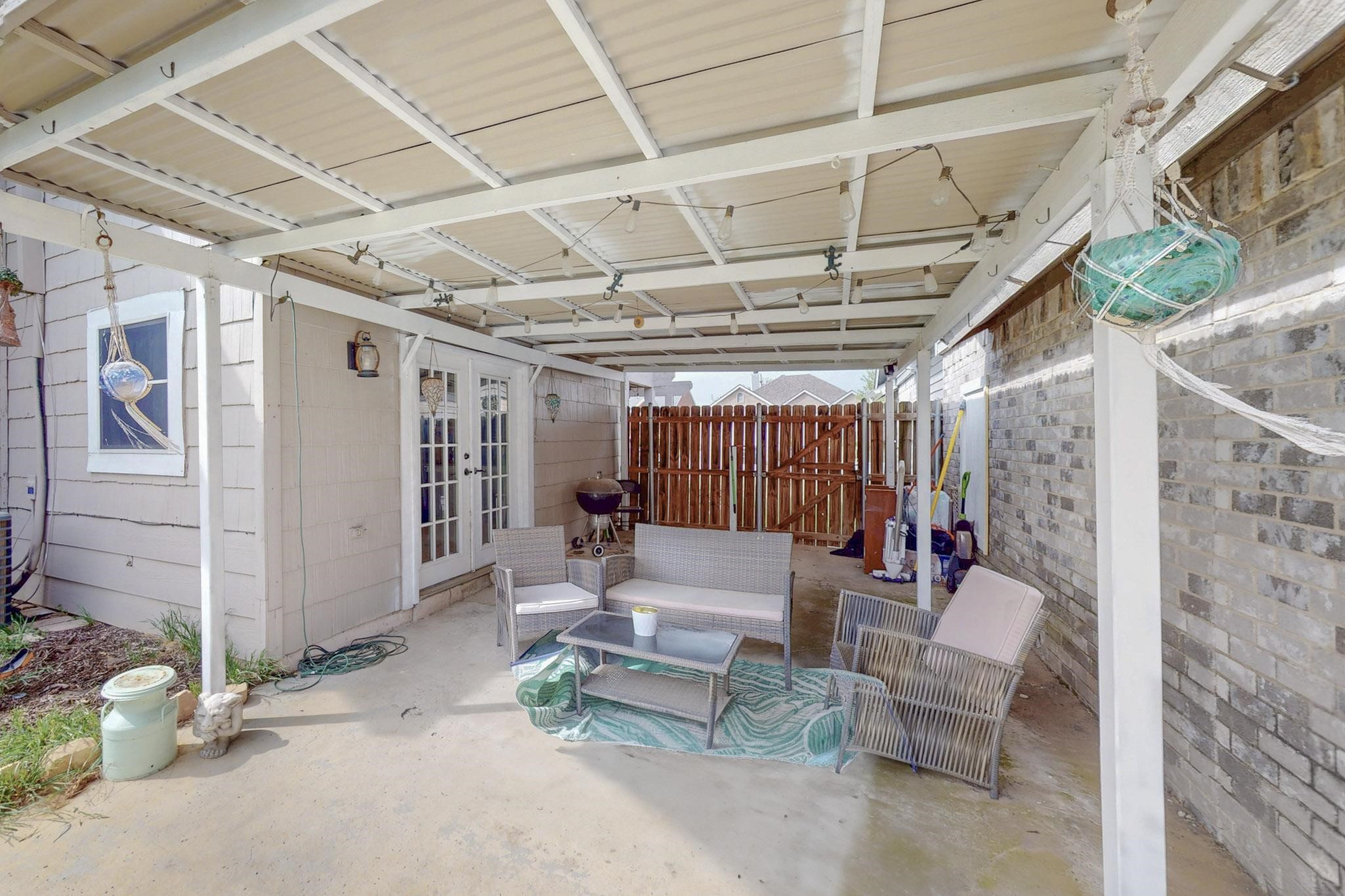 9945 Pack Saddle Trail Fort Worth TX 76108