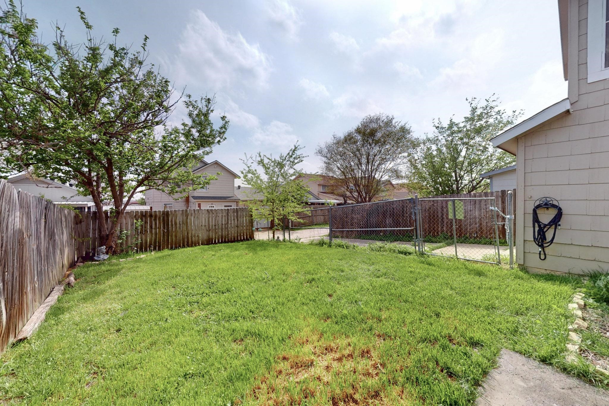 9945 Pack Saddle Trail Fort Worth TX 76108