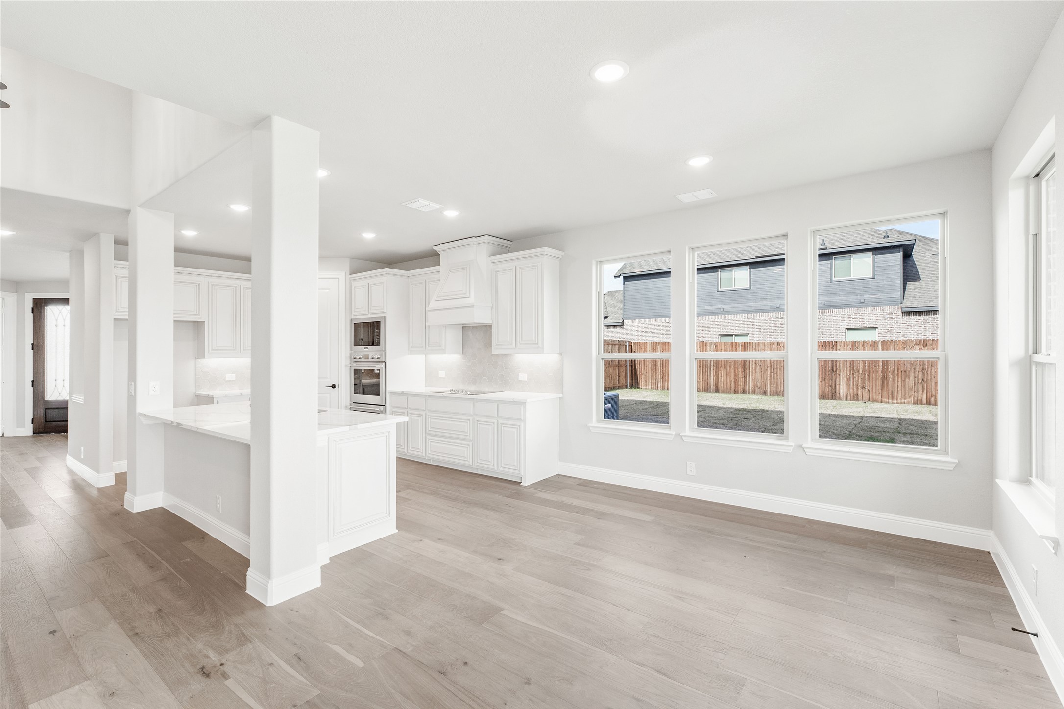 590 Crystal Lake Lane Red Oak TX 75154
