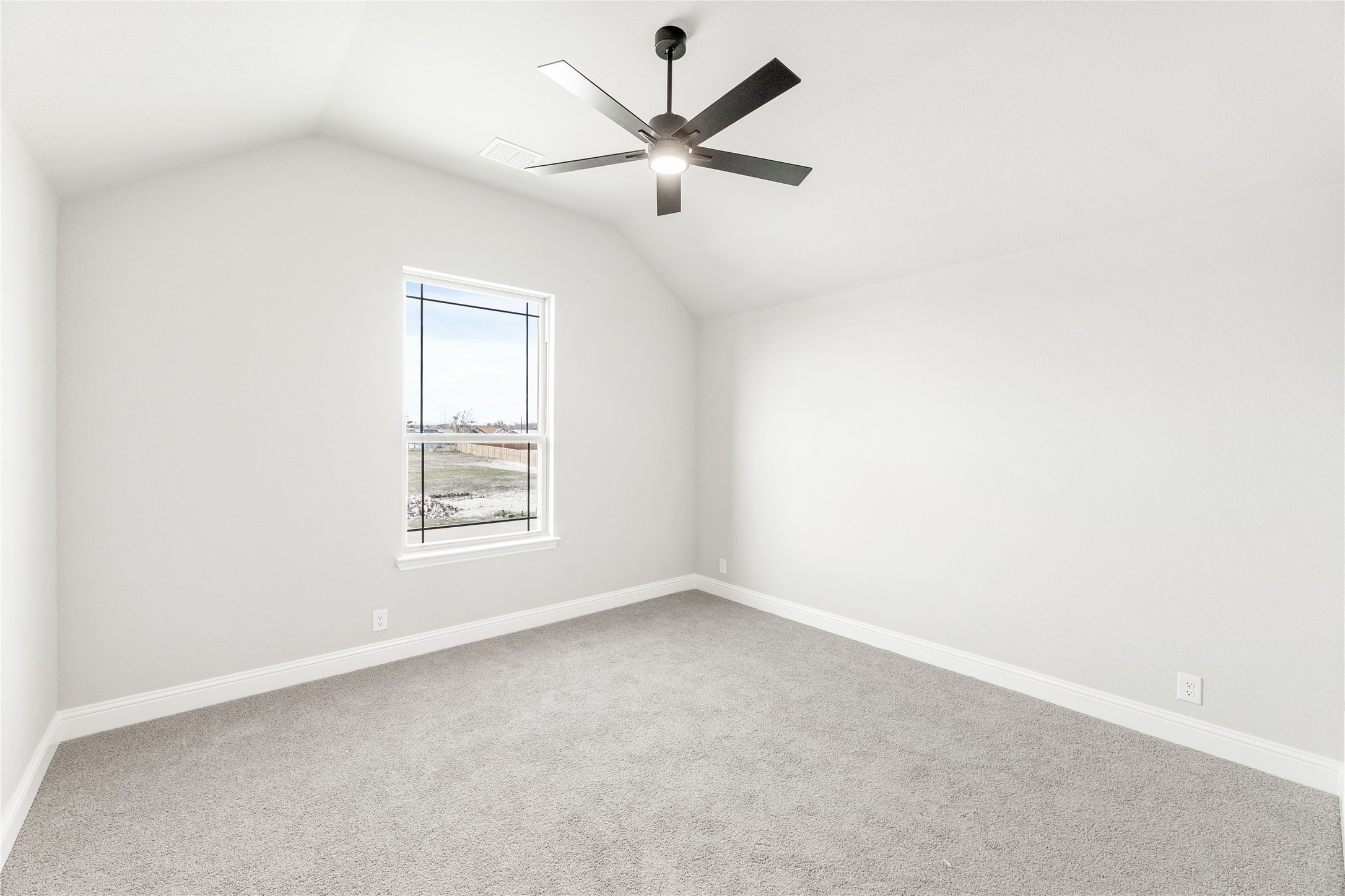 590 Crystal Lake Lane Red Oak TX 75154