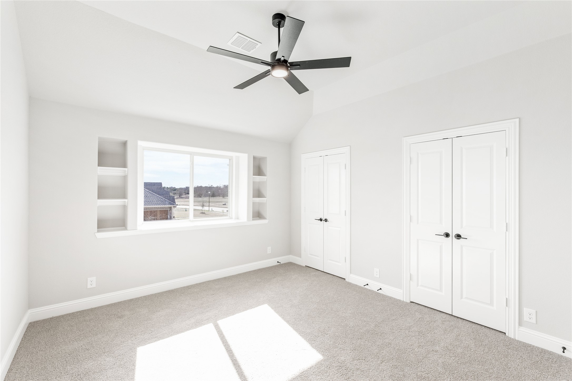 590 Crystal Lake Lane Red Oak TX 75154