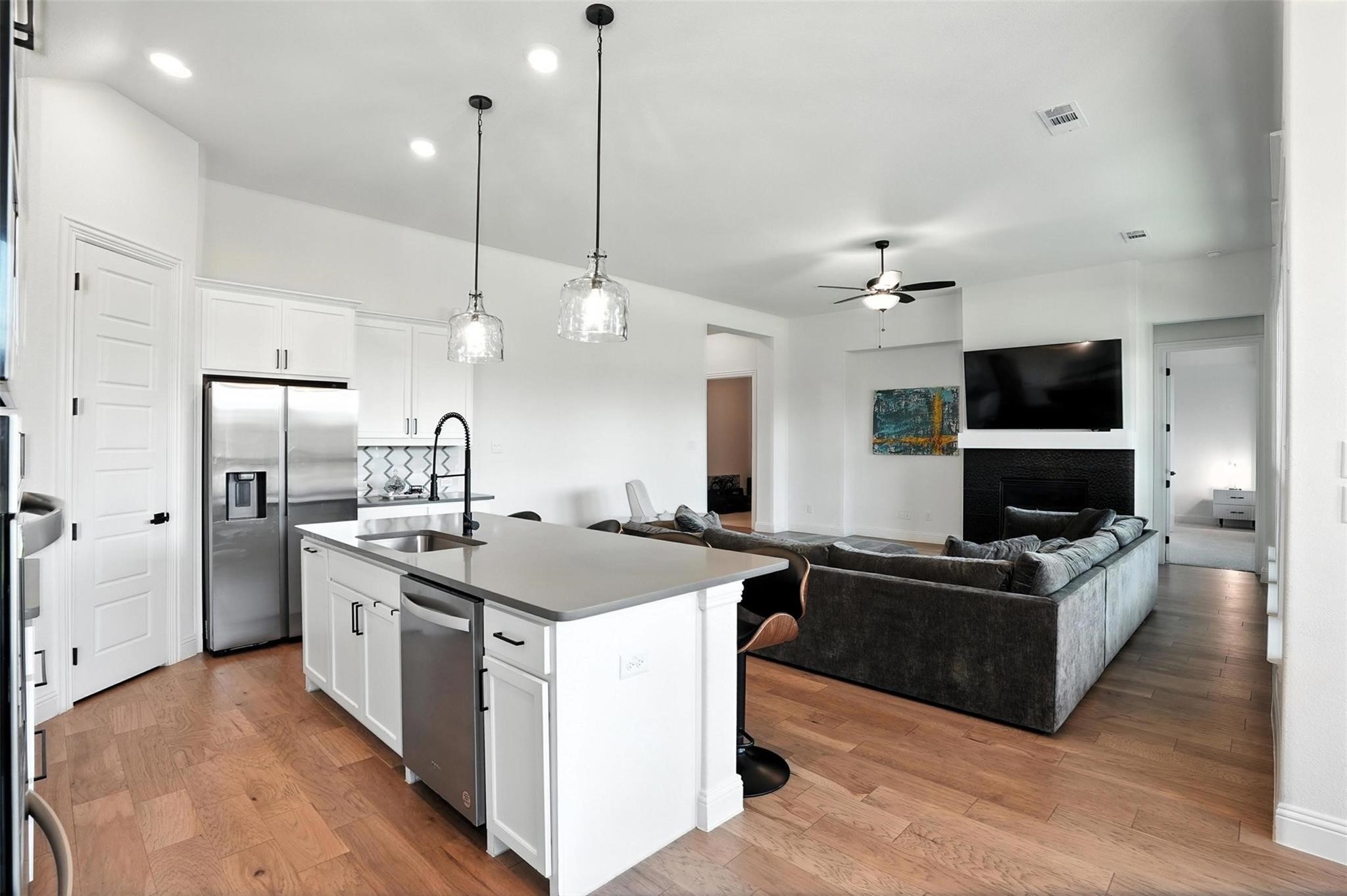716 Colt Drive Aubrey TX 76227