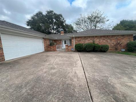 4032 Aragon Drive Fort Worth TX 76133
