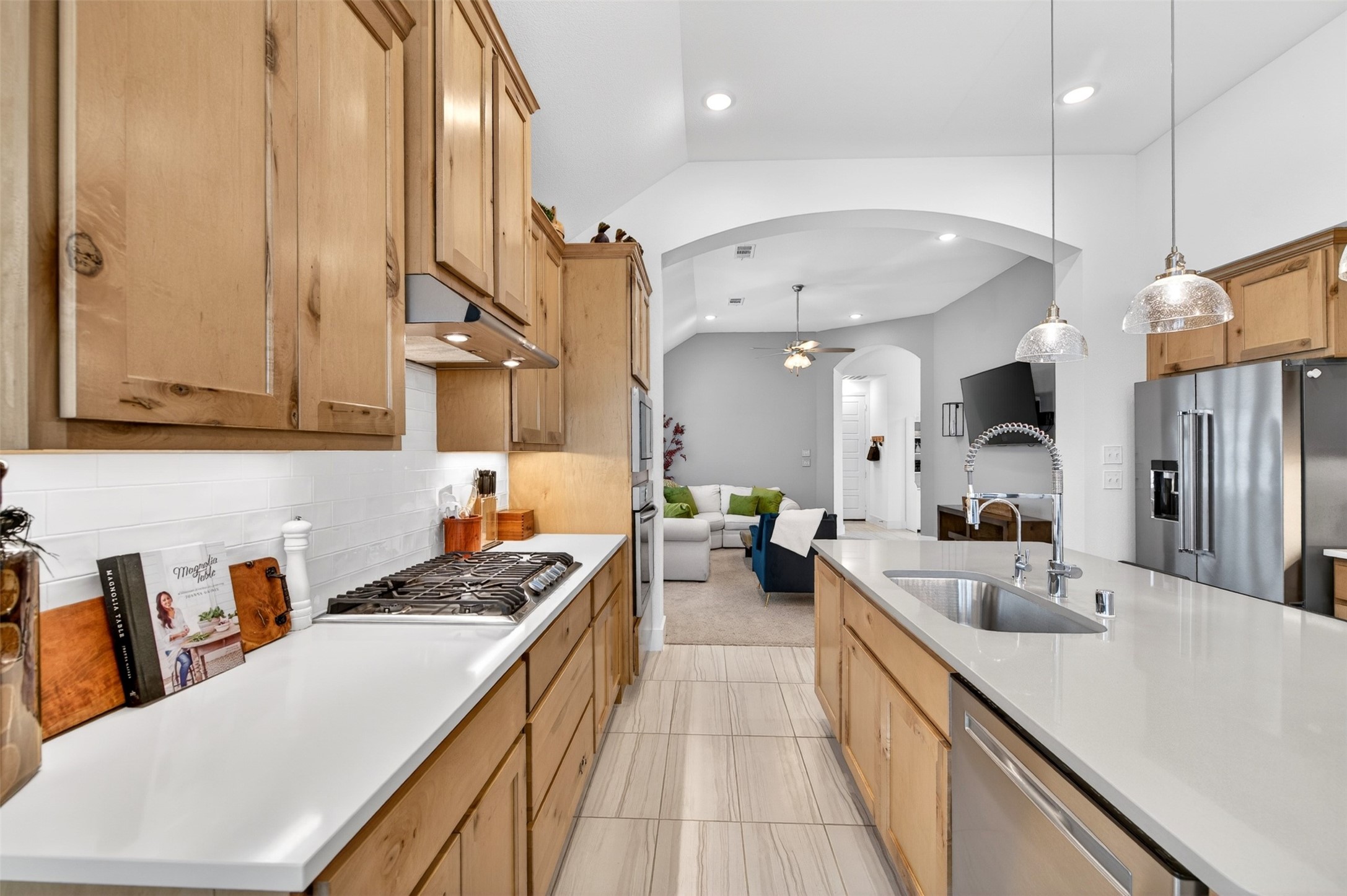 1826 Eagle Landing Van Alstyne TX 75495